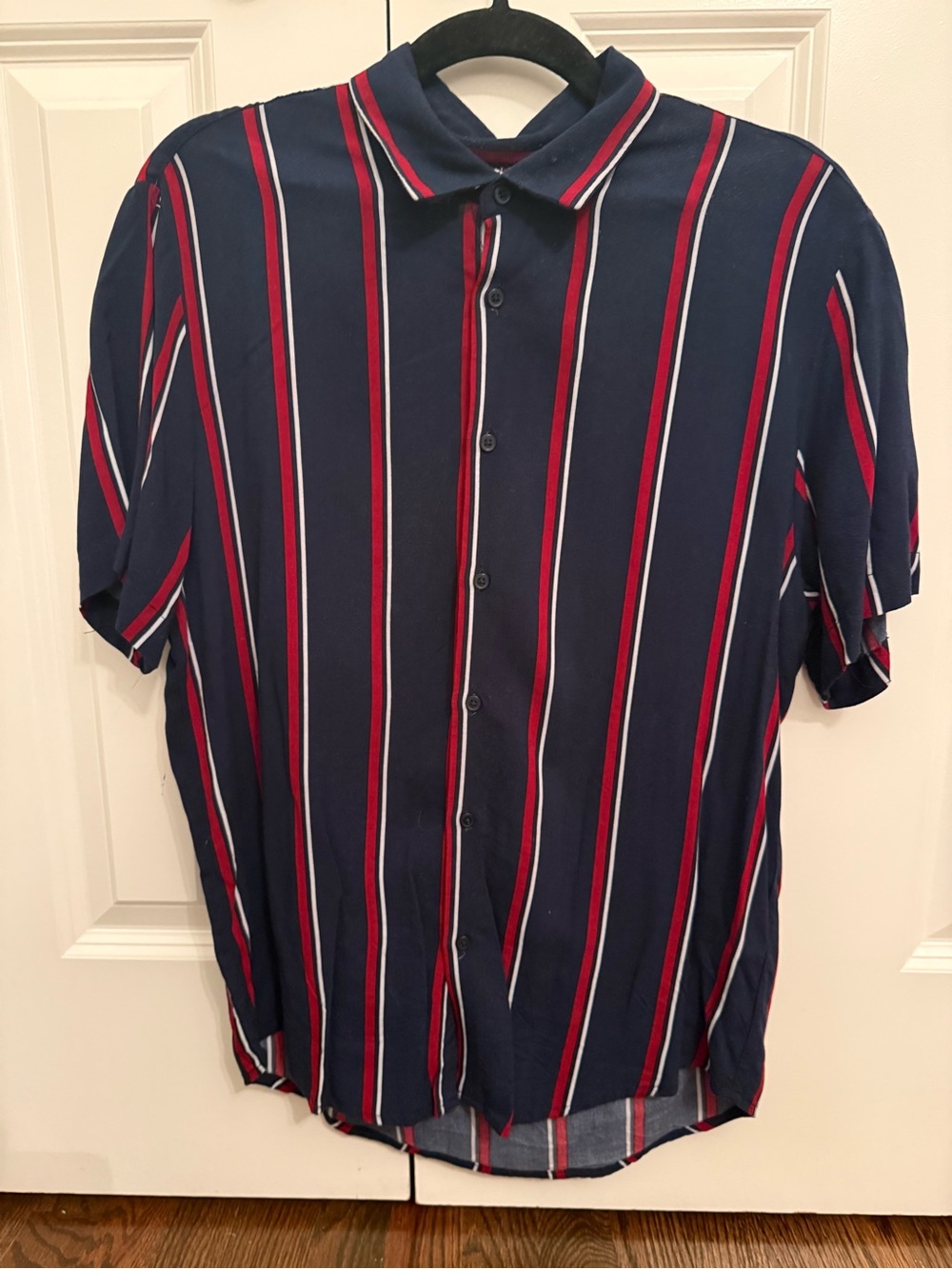 Men's Navy Short-Sleeve Button-Down Shirt with Red & White Stripes